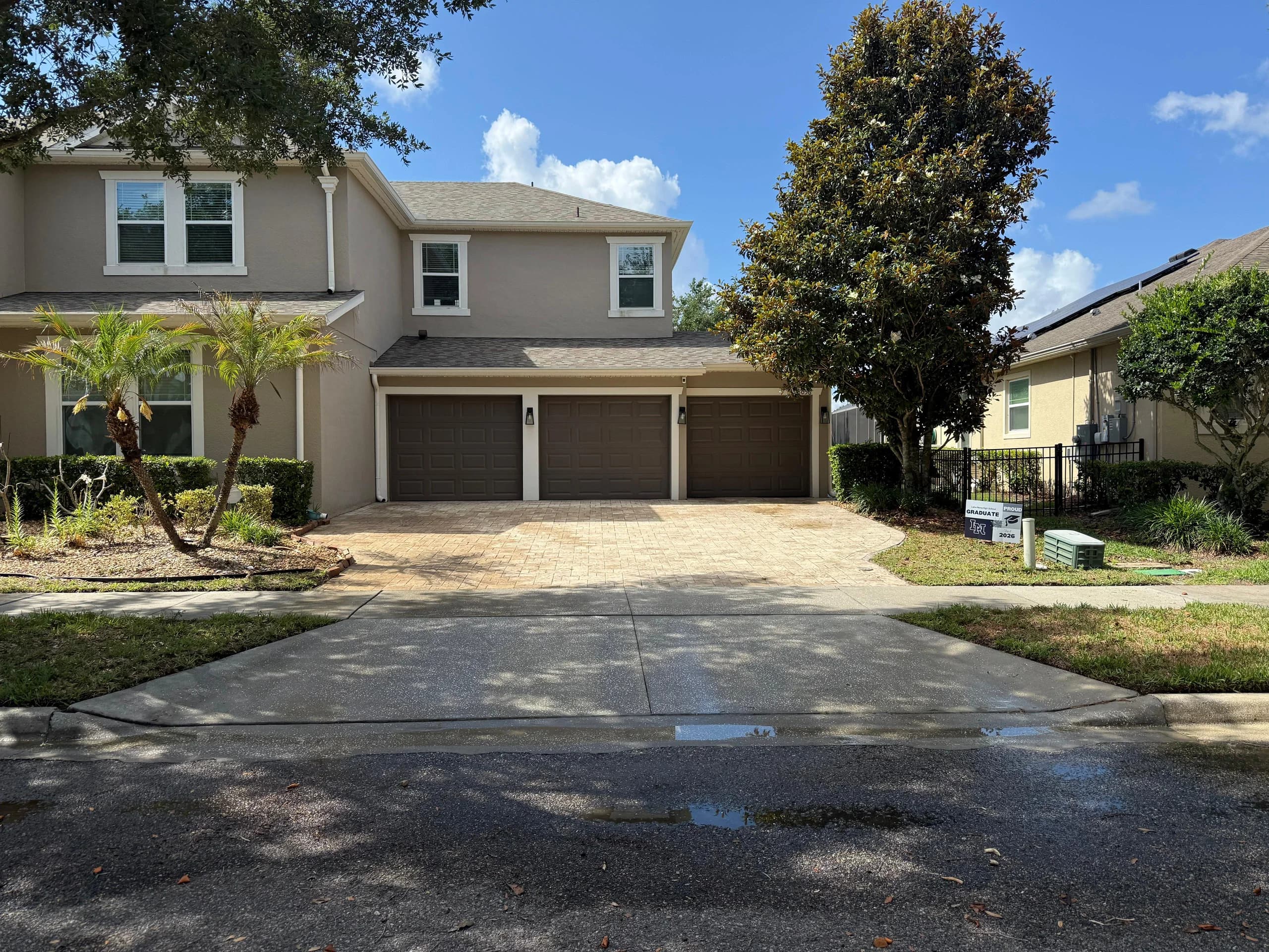 Freshly cleaned house and driveway in Lake Nona